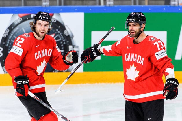 210601 Brandon Hagel and Brandon Pirri of Canada celebrate the 1-0 goal during the 2021 IIHF Ice hockey, Eishockey World Championship, WM, Weltmeisterschaft game between Canada and Finland on June 1, 2021 in Riga. Photo: Simon Hastegard BILDBYRAN kod SH SH0128 ishockey ice hockey ishockey-vm iihf ice hockey world championship canada kanada finland day 12 bbeng jubel Copyright: SIMONxHASTEGARD BB210601SH004