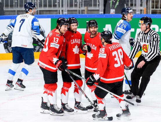 210601 Gabriel Vilardi, Brandon Hagel, Mario Ferraro and Brandon Pirri of Canada celebrate the 1-0 goal during the 2021 IIHF Ice hockey, Eishockey World Championship, WM, Weltmeisterschaft game between Canada and Finland on June 1, 2021 in Riga. Photo: Simon Hastegard BILDBYRAN kod SH SH0128 ishockey ice hockey ishockey-vm iihf ice hockey world championship canada kanada finland day 12 bbeng jubel Copyright: SIMONxHASTEGARD BB210601SH009