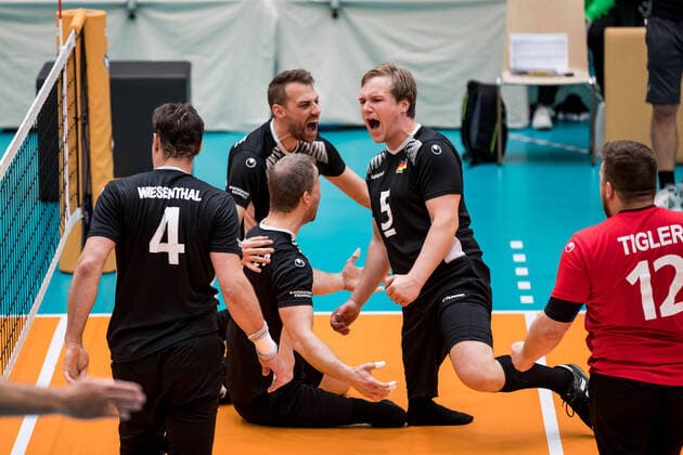 WORLD ParaVolley Men’s Final Qualifier Tokyo 2020 Paralympic Games: Deutschland - Kanada; 01.06.2021 Torben Schiewe (Deutschland, 14) und Stefan Haehnlein (Deutschland, 5) jubeln WORLD ParaVolley Men’s Final Qualifier Tokyo 2020 Paralympic Games: Deutschland - Kanada; Duisburg Sportschule Wedau Copyright: xBEAUTIFULxSPORTS Wunderlx