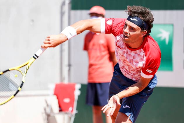 TENNIS - French Open 2021 PARIS,FRANCE,01.June.21 - TENNIS - ATP, Tennis Herren World Tour, French Open, Roland Garros, Grand Slam. Image shows Marco Cecchinato (ITA).  GEPAxpictures xPatrickxSteiner