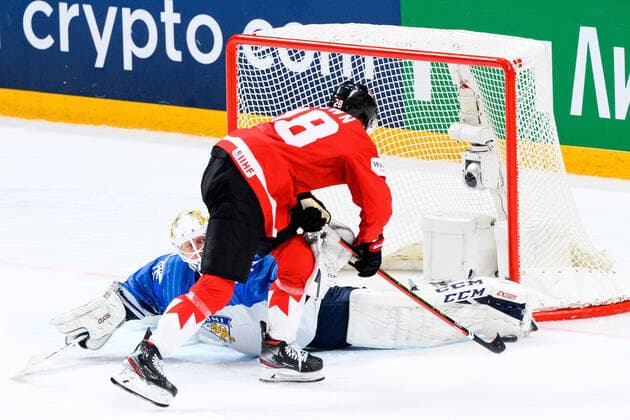 210601 Goalkeeper Jussi Olkinuora of Finland denies a shootout goal from Connor Brown of Canada during the 2021 IIHF Ice hockey, Eishockey World Championship, WM, Weltmeisterschaft game between Canada and Finland on June 1, 2021 in Riga. Photo: Simon Hastegard BILDBYRAN kod SH SH0128 ishockey ice hockey ishockey-vm iihf ice hockey world championship canada kanada finland day 12 bbeng Copyright: SIMONxHASTEGARD BB210601SH047
