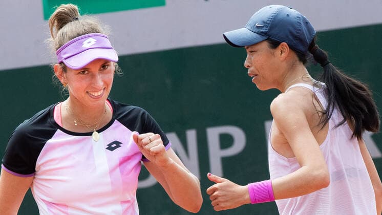 Belgian Elise Mertens and Tawain Su-Wei Hsieh celebrate during a first round game of the Women s doubles tournament between the Taiwan-Belgian pair Hsieh-Mertens and the French pair Jacquemot-Lechemia at the Roland Garros French Open tennis tournament, in Paris, France, Wednesday 02 June 2021. This year s tournament takes place from 24 May to 13 June. BENOITxDOPPAGNE  x2726838x