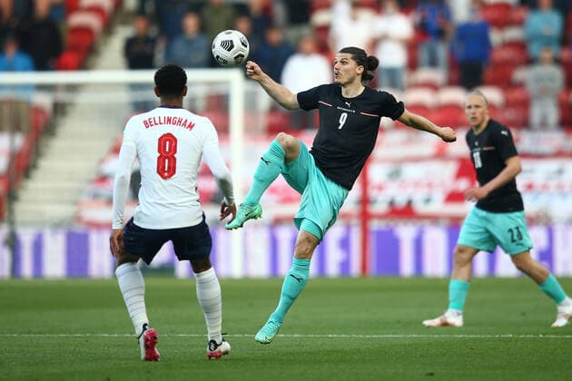 SOCCER - ENG vs AUT, test match MIDDLESBROUGH,ENGLAND,02.JUN.21 - SOCCER - UEFA European Championship, EM, Europameisterschaft preview, OEFB international match, Länderspiel, Nationalmannschaft England vs Austria, friendly match. Image shows Jude Bellingham (ENG) and Marcel Sabitzer (AUT).  GEPAxpictures xMichaelxZemanek
