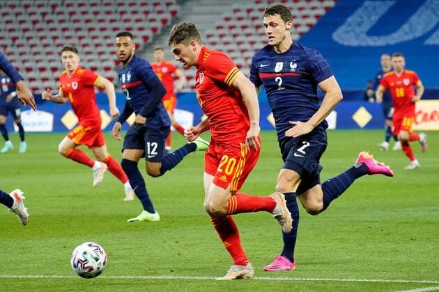 Mandatory Credit: Photo by Dave Winter BPI Shutterstock (12001941aj) Dan James of Wales and Benjamin Pavard of France France v Wales, International Friendly, Länderspiel, Nationalmannschaft Football, Allianz Riviera, Nice, France - 02 June 2021 EDITORIAL USE ONLY No use with unauthorised audio, video, data, fixture lists, club league logos or live services. Online in-match use limited to 120 images, no video emulation. No use in betting, games or single club league player publications. France v Wales, International Friendly, Football, Allianz Riviera, Nice, France - 02 June 2021 EDITORIAL USE ONLY No use with unauthorised audio, video, data, fixture lists, club league logos or live services. Online in-match use limited to 120 images, no video emulation. No use in betting, games or single club league player publications. Copyright: xDavexWinter BPI Shutterstockx 12001941aj