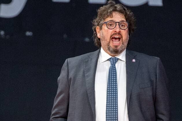 Head Coach Andrea Trinchieri (FC Bayern), FC Bayern Basketball vs. MHP Riesen Ludwigsburg BBL Playoffs, Halbfinale, 02.06.2021 Muenchen Bayern Deutschland