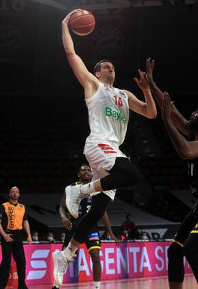 02.06.2021, BBL, FC Bayern Basket vs Ludwigsburg, Audi Dome, Muenchen , im Bild: Paul Zipser (FCB Basketball)
