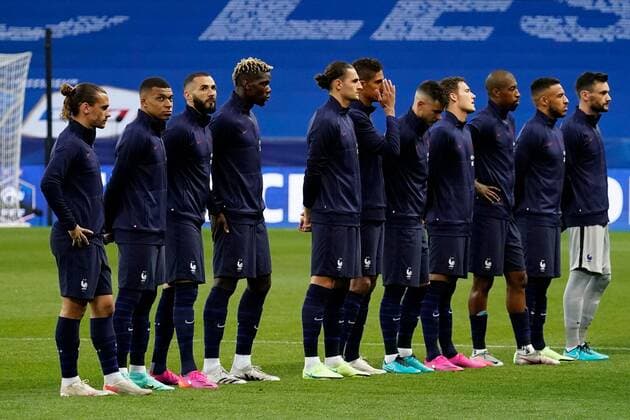 Mandatory Credit: Photo by Dave Winter BPI Shutterstock (12001941kd) France line up before the game France v Wales, International Friendly, Länderspiel, Nationalmannschaft Football, Allianz Riviera, Nice, France - 02 June 2021 EDITORIAL USE ONLY No use with unauthorised audio, video, data, fixture lists, club league logos or live services. Online in-match use limited to 120 images, no video emulation. No use in betting, games or single club league player publications. France v Wales, International Friendly, Football, Allianz Riviera, Nice, France - 02 June 2021 EDITORIAL USE ONLY No use with unauthorised audio, video, data, fixture lists, club league logos or live services. Online in-match use limited to 120 images, no video emulation. No use in betting, games or single club league player publications. Copyright: xDavexWinter BPI Shutterstockx 12001941kd