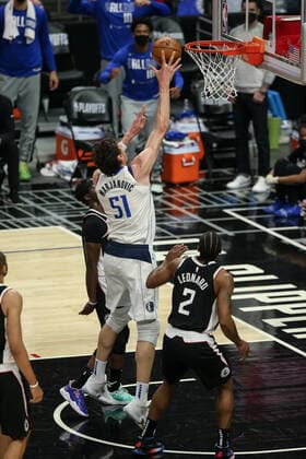 LOS ANGELES, CA - JUNE 02: Dallas Mavericks center Boban Marjanovic (51) goes up for a basket game 5 of the first round of the NBA, Basketball Herren, USA Western Conference Playoffs between the Dallas Mavericks and the Los Angeles Clippers on June 02, 2021, at Staples Center in Los Angeles, CA. (Photo by Jevone Moore Icon Sportswire) NBA: JUN 02 Western Playoffs First Round - Mavericks at Clippers Icon210602020