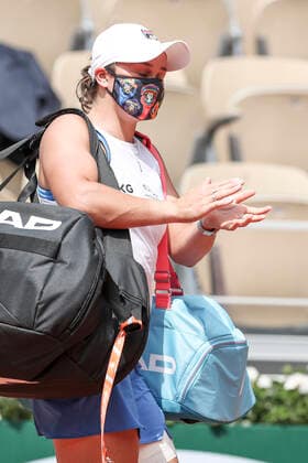 TENNIS - French Open 2021 PARIS,FRANCE,03.June.21 - TENNIS - WTA, Tennis Damen Tour, French Open, Roland Garros, Grand Slam. Image shows Ashleigh Barty (AUS).  GEPAxpictures xPatrickxSteiner