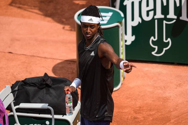 Tennis, French Open, Tag 5 Attitude de Mikael Ymer ( Etats Unis ) - FOOTBALL : Entrainement de l equipe de France au CNF - Clairefontaine - 03 06 2021 FedericoPestellini Panoramic 