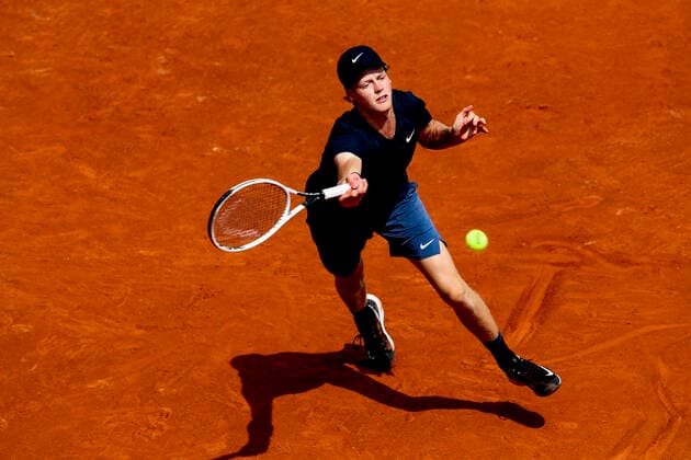 TENNIS - French Open 2021 PARIS,FRANCE,03.June.21 - TENNIS - WTA, Tennis Damen Tour, French Open, Roland Garros, Grand Slam. Image shows Jannik Sinner (ITA).  GEPAxpictures xPatrickxSteiner
