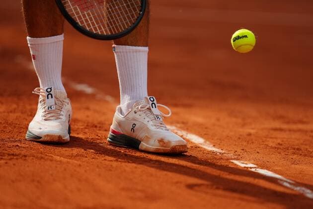 Mandatory Credit: Photo by Javier Garcia BPI Shutterstock (12010909ji) Roger Federer, shoe detail in second round action French Open Tennis, Day Five, Roland Garros, Paris, France - 03 Jun 2021 French Open Tennis, Day Five, Roland Garros, Paris, France - 03 Jun 2021  Copyright: xJavierxGarcia BPI Shutterstockx 12010909ji