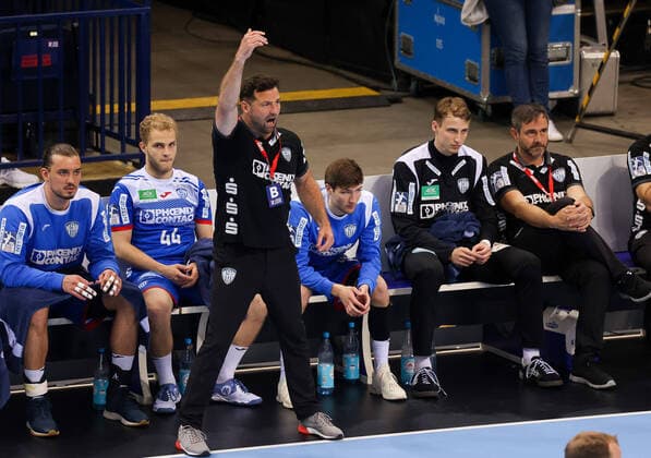 Lemgo-Trainer Florian Kehrmann, TBV Lemgo Lippe - THW Kiel, Handball Final-Four Halbfinale, 03.06.2021, TBV Lemgo Lippe - THW Kiel, Handball Final-Four Halbfinale, 03.06.2021, Foto: Joerg Niebergall Eibner Pressefoto Hamburg Copyright: xJoergxNiebergall Eibner-Pressefox EP_JNL