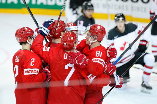 03.06.2021, Riga, Olympic Sports Centre, Quarterfinal: Russia - Canada (2021 IIHF Ice hockey, Eishockey World Championship, WM, Weltmeisterschaft , Team ROC open the scores with 37 Yevgeni Timkin (Russia) and celebrates with 2 Artyom Zub (Russia), 7 Dmitri Orlov (Russia), 81 Vladislav Kamenev (Russia) and 57 Artyom Shvets-Rogovoi (Russia) Riga Riga Latvia Copyright: xJustPictures.ch JarixPestelaccix