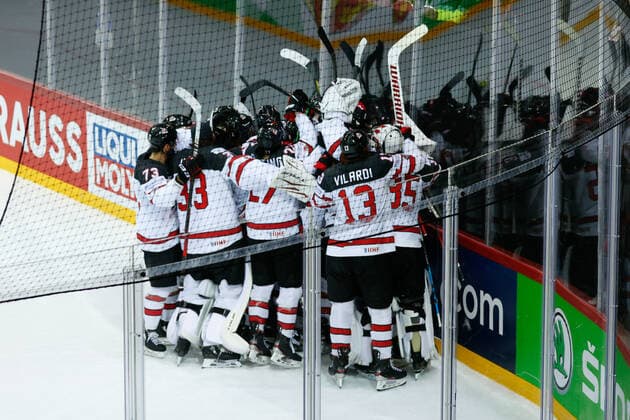 03.06.2021, Riga, Olympic Sports Centre, Quarterfinal: Russia - Canada (2021 IIHF Ice hockey, Eishockey World Championship, WM, Weltmeisterschaft , Team Canada celebrates victory Riga Riga Latvia Copyright: xJustPictures.ch JarixPestelaccix