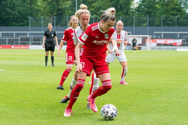Hannah Behrend (FFC Niederkirchen, 11), Aktion, Action, Spielszene, 03.06.2021, Köln (Deutschland), Fussball, 2. Frauen-Bundesliga Süd, 1. FC Köln - 1. FFC Niederkirchen, DFB DFL REGULATIONS PROHIBIT ANY USE OF PHOTOGRAPHS AS IMAGE SEQUENCES AND OR QUASI-VIDEO.