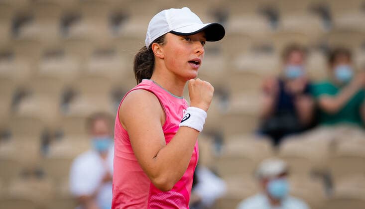 June 3, 2021, PARIS, FRANCE: Iga Swiatek of Poland in action during her second-round match at the 2021 Roland Garros Grand Slam Tournament against Rebecca Peterson of Sweden PARIS FRANCE - ZUMAa181 20210603_zaa_a181_176 Copyright: xRobxPrangex