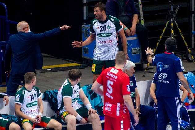 Bilder des Jahres 2021, Sport 06 Juni Sport Themen der Woche KW22 Sport Bilder des Tages 03.06.2021, xfrx, Handball Final Four 2021, MT Melsungen - TSV Hannover-Burgdorf emspor, v.l. Fabian Boehm (TSV Hannover-Burgdorf) (DFL DFB REGULATIONS PROHIBIT ANY USE OF PHOTOGRAPHS as IMAGE SEQUENCES and or QUASI-VIDEO) Hamburg *** 03 06 2021, xfrx, Handball Final Four 2021, MT Melsungen TSV Hannover Burgdorf emspor, v l Fabian Boehm TSV Hannover Burgdorf DFL DFB REGULATES PROHIBIT ANY USE OF PHOTOGRAPHS as IMAGE SEQUENCES and or QUASI VIDEO Hamburg