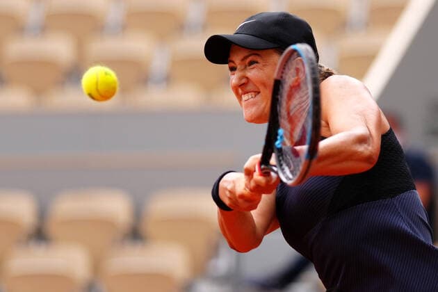 Mandatory Credit: Photo by Javier Garcia BPI Shutterstock (12014081eg) Victoria Azarenka during her third round match French Open Tennis, Day Six, Roland Garros, Paris, France - 04 Jun 2021 French Open Tennis, Day Six, Roland Garros, Paris, France - 04 Jun 2021  Copyright: xJavierxGarcia BPI Shutterstockx 12014081eg