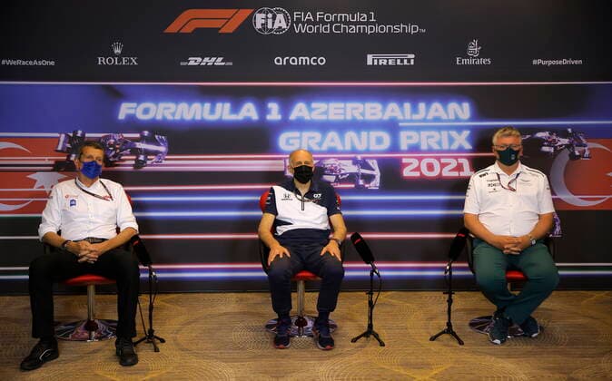 F1 Grand Prix of Azerbaijan Guenther Steiner (ITA, Haas F1 Team), Franz Tost (AUT, Scuderia AlphaTauri Honda), Otmar Szafnauer (ROU, Aston Martin Cognizant F1 Team), F1 Grand Prix of Azerbaijan at Baku City Circuit on June 4, 2021 in Baku, Azerbaijan. (Photo by Maxim Shemetov REUTERS FIA Pool via HOCH ZWEI) Baku Azerbaijan Poolfoto HOCH ZWEI Pool REUTERS ,EDITORIAL USE ONLY