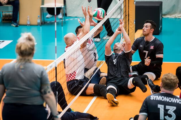 WORLD ParaVolley Men’s Final Qualifier Tokyo 2020 Paralympic Games: Kanada - Kroatien; 04.06.2021 Dubravko Dzeko (Kroatien, 8), Damir Kasap (Kroatien, 2), Mikael Barthody (Kanada, 2), Doug Learoyd (Kanada, 7) WORLD ParaVolley Men’s Final Qualifier Tokyo 2020 Paralympic Games: Kanada - Kroatien; Duisburg Sportschule Wedau Copyright: xBEAUTIFULxSPORTS Wunderlx