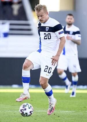 EDS. NOTE, NAME OF THE PLAYER CORRECTED!! Joel Pohjanpalo of Finland heads the ball during friendly football match Finland vs Estonia in Helsinki, Finland on Friday June 4, 2021. Helsinki Finland LKLAPV20210604194357L806  Copyright: xVesaxMoilanenx