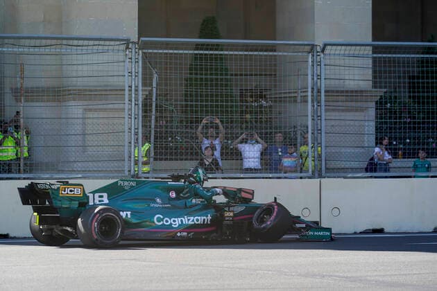 June 5, 2021, Baku, Azerbaijan: LANCE STROLL of Canada and Aston Martin F1 Team is seen after crashing during the qualifying session of the 2021 FIA Formula 1 Azerbaijan Grand Prix at Baku City Circuit in Baku, Azerbaijan. Baku Azerbaijan - ZUMAg147 20210605_zap_g147_009 Copyright: xJamesxGasperottix