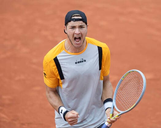 Jan-Lennard Struff (GER) jubelt nach dem Sieg, Jubel, Freude, Emotion Tennis - French Open 2021 - Grand Slam - Roland Garros - Paris - - France - 5 June 2021. Copyright: xJuergenxHasenkopfx