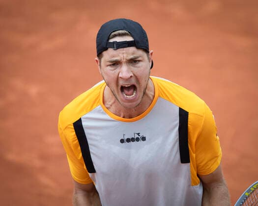 Jan-Lennard Struff (GER) jubelt nach dem Sieg, Jubel, Freude, Emotion Tennis - French Open 2021 - Grand Slam - Roland Garros - Paris - - France - 5 June 2021. Copyright: xJuergenxHasenkopfx