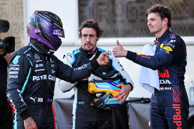 F1 Grand Prix of Azerbaijan 44 Lewis Hamilton (GBR, Mercedes-AMG Petronas F1 Team), 14 Fernando Alonso (ESP, Alpine F1 Team), 33 Max Verstappen (NED, Red Bull Racing), F1 Grand Prix of Azerbaijan at Baku City Circuit on June 5, 2021 in Baku, Azerbaijan. (Photo by xpbimages.com XPB Images FIA Pool via HOCH ZWEI) Baku Azerbaijan Poolfoto HOCH ZWEI Pool XPB Images ,EDITORIAL USE ONLY