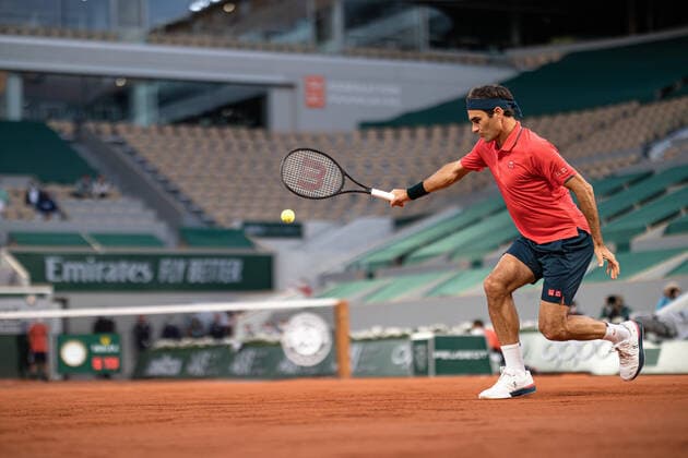 (210606) -- PARIS, June 6, 2021 -- Roger Federer of Switzerland returns the ball during the men s singles third round match between Roger Federer of Switzerland and Dominik Koepfer of Germany at the French Open tennis tournament at Roland Garros in Paris, France, June 5, 2021. (Photo by Xinhua) (SP)FRANCE-PARIS-TENNIS-ROLAND GARROS-FRENCH OPEN-MEN S SINGLES AurelienxMorissard 