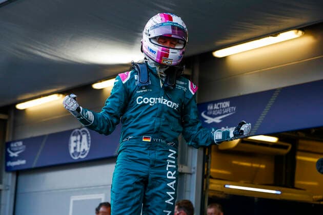 VETTEL Sebastian (ger), Aston Martin F1 AMR21, celebrates his P2 during the Formula 1 Azerbaijan Grand Prix 2021 from June 04 to 06, 2021 on the Baku City Circuit, in Baku, Azerbaijan FORMULE 1 : Grand Prix d Azerbaidjan - Bakou - 06 06 2021 DPPI PANORAMIC  _V2_0824