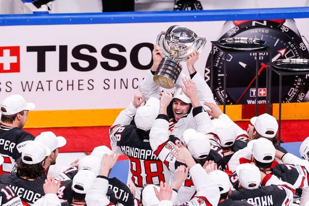 06.06.2021, Riga, Arena Riga, Final Finland - Canada (2021 IIHF Ice hockey, Eishockey World Championship, WM, Weltmeisterschaft , Canada is world champion 2021. 14 Adam Henrique (Canada) with trophy with 88 Andrew Mangiapane (Canada) Riga Riga Latvia Copyright: xJustPictures.ch JarixPestelaccix