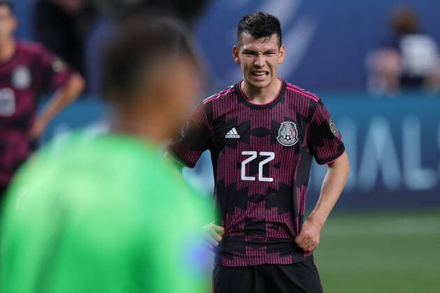 DENVER, CO - JUNE 06: Mexico forward Hirving Lozano (22) reacts after missing a scoring opportunity in action during the CONCACAF Nations League finals between Mexico and the United States on June 06, 2021, at Empower Field at Mile High in Denver, CO. (Photo by Robin Alam Icon Sportswire) SOCCER: JUN 06 Concacaf Nations League Final - Mexico v United States Icon164210606006