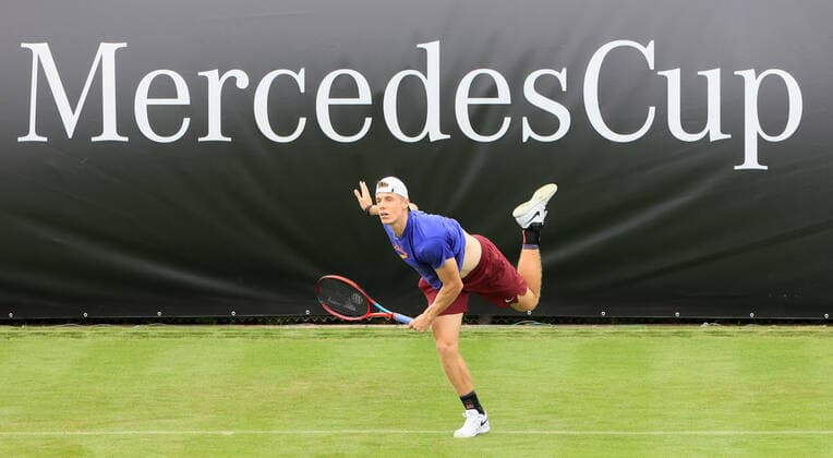 07.06.2021, ATP, Tennis Herren Tour Mercedes Cup Stuttgart, Weissenhofff, Tennis, im Bild: Denis Shapovalov (CAN)
