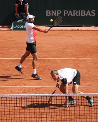 Kevin Krawietz Horia Tecau (mit Kappe), Herren Doppel Tennis - French Open 2021 - Grand Slam - Roland Garros - Paris - - France - 8 June 2021. Copyright: xJuergenxHasenkopfx