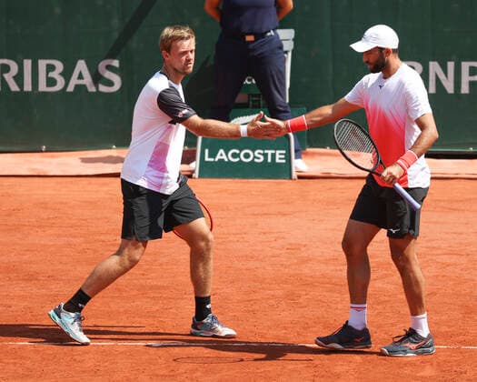 Kevin Krawietz Horia Tecau (mit Kappe), Herren Doppel Tennis - French Open 2021 - Grand Slam - Roland Garros - Paris - - France - 8 June 2021. Copyright: xJuergenxHasenkopfx