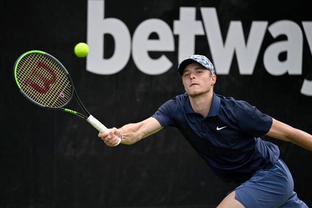 Rudolf Molleker (GER) Aktion 08.06.2021 Tennis MercedesCup Stuttgart 2021 Weißenhof ATP, Tennis Herren 07.-13.06.2021 Tennis MercedesCup Stuttgart 2021