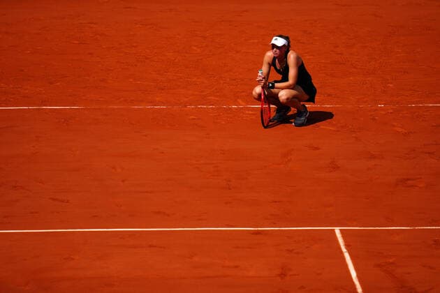 Mandatory Credit: Photo by Javier Garcia BPI Shutterstock (12042203fm) Elena Rybakina reacts after losing her serve during her quarter final match French Open Tennis, Day Ten, Roland Garros, Paris, France - 08 Jun 2021 French Open Tennis, Day Ten, Roland Garros, Paris, France - 08 Jun 2021  Copyright: xJavierxGarcia BPI Shutterstockx 12042203fm