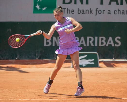 Mara Guth (GER), Juniorinnen Einzel GS Tennis - French Open 2021 - Grand Slam - Roland Garros - Paris - - France - 8 June 2021. Copyright: xJuergenxHasenkopfx