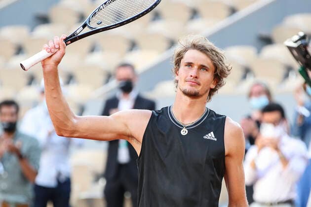 TENNIS - French Open 2021 PARIS,FRANCE,08.June.21 - TENNIS - ATP, Tennis Herren World Tour, French Open, Roland Garros, Grand Slam. Image shows the rejoicing of Alexander Zverev (GER).  GEPAxpictures xPatrickxSteiner