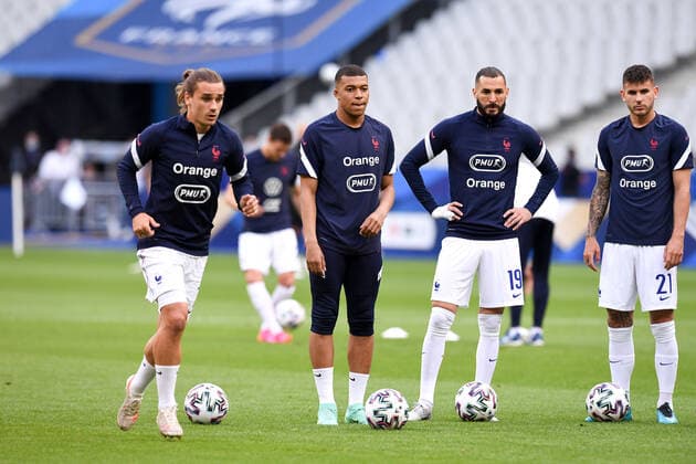 ECHAUFFEMENT - 10 KYLIAN MBAPPE (FRA) - 19 KARIM BENZEMA (FRA) - 21 LUCAS HERNANDEZ (FRA) FOOTBALL : France vs Bulgarie - Match Amical - Preparation UEFA EURO, EM, Europameisterschaft,Fussball 2020 - 08 06 2021 FEP Panoramic 