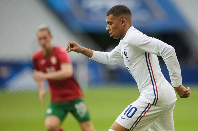 Kylian Mbappe ( 10 - France ) - FOOTBALL : France vs Bulgarie - Match Amical - Saint Denis - 08 06 2021 FedericoPestellini Panoramic 