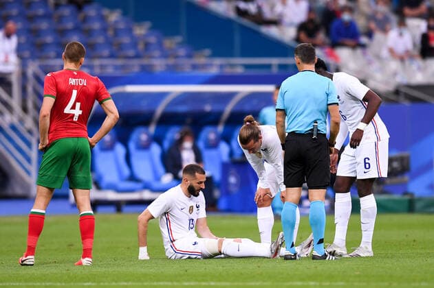 19 KARIM BENZEMA (FRA) - BLESSURE - DECEPTION - FAIR PLAY FOOTBALL : France vs Bulgarie - Match Amical - Preparation UEFA EURO, EM, Europameisterschaft,Fussball 2020 - 08 06 2021 FEP Panoramic 