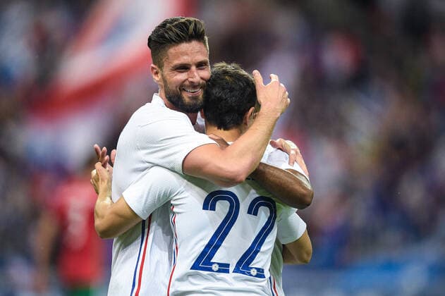 Attitude - Joie de Olivier Giroud ( 9 - France ) - Wissam Ben Yedder ( 22 - France ) - FOOTBALL : France vs Bulgarie - Match Amical - Saint Denis - 08 06 2021 FedericoPestellini Panoramic 