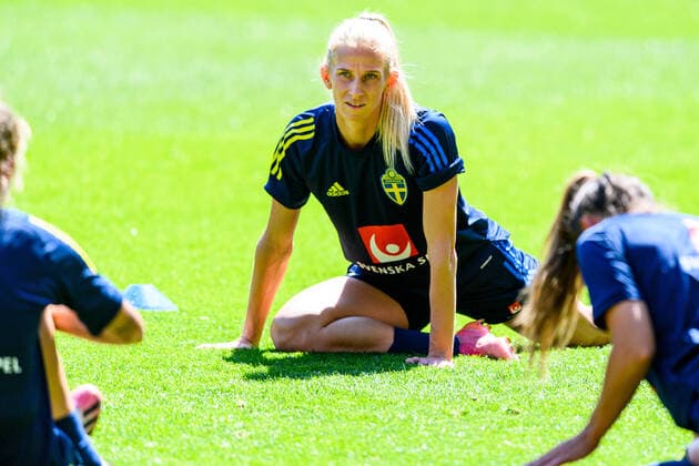 210609 Sofia Jakobsson during a training and press conference, PK, Pressekonferenz with the Swedish women s national football team with the of Sweden on June 9, 2021 in Kalmar. Photo: Ludvig Thunman BILDBYRAN kod LT LT0178 fotboll football soccer fotball träning presskonferens training practice press conference sverige sweden dam bbeng Copyright: LUDVIGxTHUNMAN BB210609LT025
