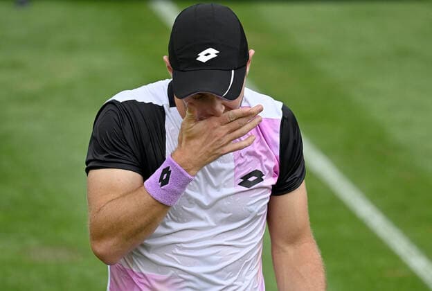 Dominik Koepfer Köpfer (GER) enttäuscht Gestik, Geste 09.06.2021 Tennis MercedesCup Stuttgart 2021 Weißenhof ATP, Tennis Herren 07.-13.06.2021 Tennis MercedesCup Stuttgart 2021