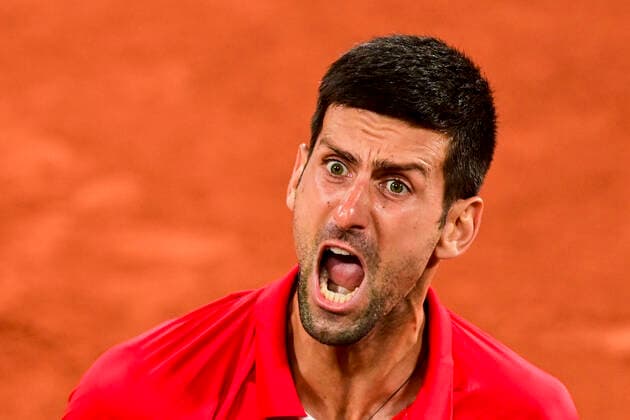 Novak Djokovic (Srb) perd ses nerfs TENNIS : Internationaux de France Roland Garros 2021 - Paris - 09 06 2021 JBAutissier Panoramic 