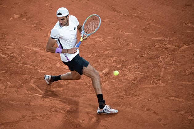 (210610) -- PARIS, June 10, 2021 -- Matteo Berrettini of Italy competes during the men s singles quarterfinal against Novak Djokovic of Serbia at the French Open tennis tournament at Roland Garros in Paris, France, June 9, 2021. (Photo by Xinhua) (SP)FRANCE-PARIS-TENNIS-ROLAND GARROS-FRENCH OPEN-MEN S SINGLES-DAY 11 AurelienxMorissard 