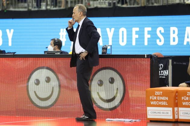 DEU, GER, easyCredit BBL, ALBA vs. Bayern Muenchen, 09.06.2021, Mercedes-Benz-Arena, Berlin, DEU, GER, easyCredit BBL, ALBA vs. Bayern Muenchen, im Bild Cheftrainer Aito Garcia Reneses (ALBA Berlin)